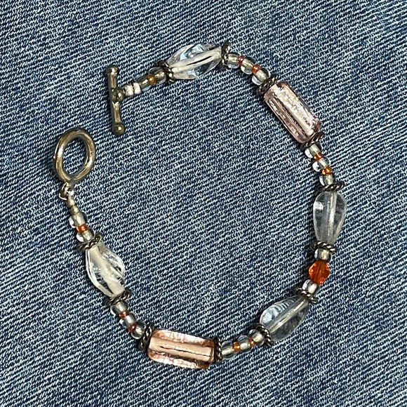 Handmade Artisan Clear and Pale Pink Glass and Silver-tone Beads Bracelet - Picture 7 of 7